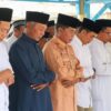 Gubernur Salat Iduladha Bersama Warga, Serahkan Hewan Kurban untuk Masyarakat