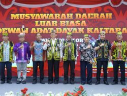 Gubernur Buka Musdalub DAD, Perkuat Persatuan dan Peran Adat dalam Pembangunan