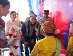 Tiba di Tanjung Selor, Kapolda Kaltara Irjen Pol. Agus Wijayanto, Disambut Prosesi Adat dan Forkopimda