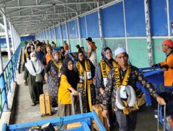 Langkah Menuju Baitullah, 40 Jamaah Umrah Nunukan Diberangkatkan PT Annur Kaltara Arafah