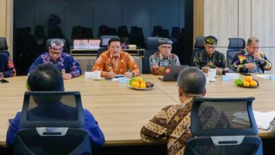 Wagub Bahas Percepatan Akses Jalan Menuju Apau Kayan